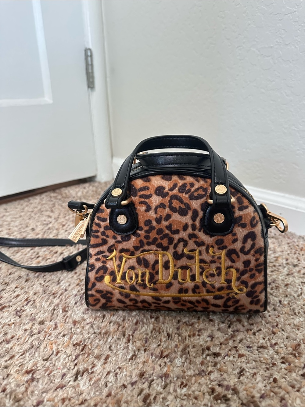 Von Dutch Leopard Print Mini crossbody